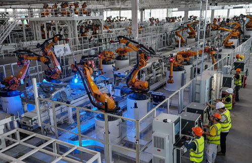 當(dāng)“鋼鐵俠”走進(jìn)恒大汽車基地 揭秘滿屏科技背后的軟件開發(fā)力量